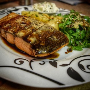 Smoked Salmon w/ Potatoes and Cream Cheese